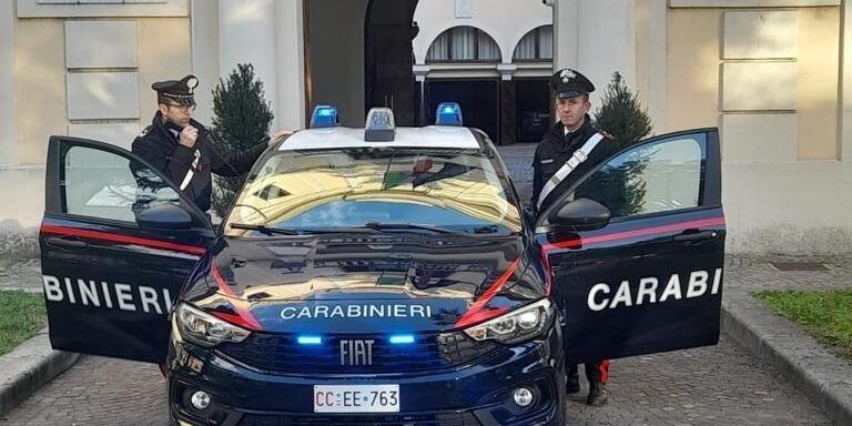 Cosenza, detenzione di stupefacenti. Arresto in flagranza per un 22enne