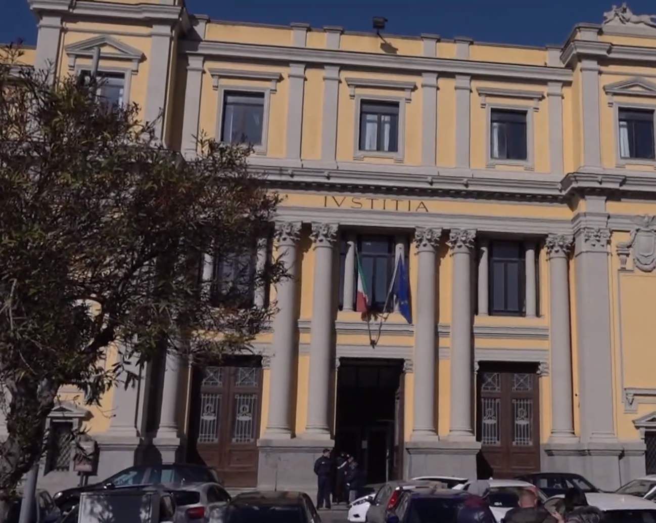 Lamezia, violenza sessuale su minori. Maestro d'asilo condannato a 4 anni e 8 mesi