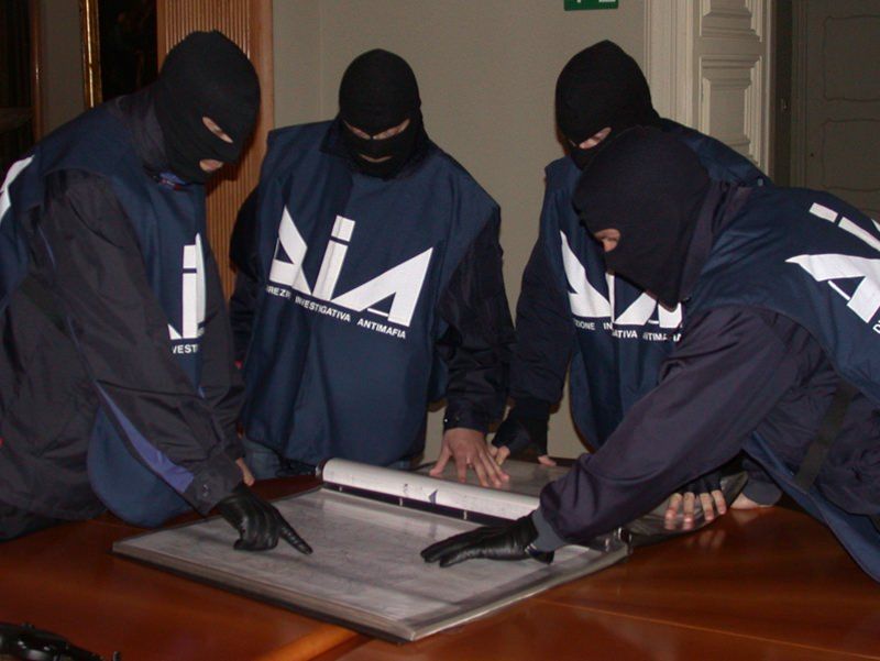 'Ndrine in Liguria, i contatti della moglie del boss con la politica