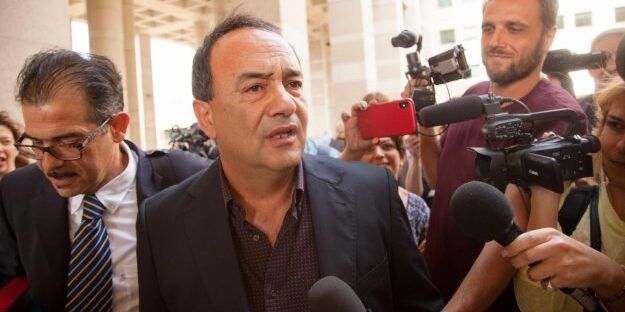 L’accusa chiede 7 anni e 11 mesi di reclusione per Lucano