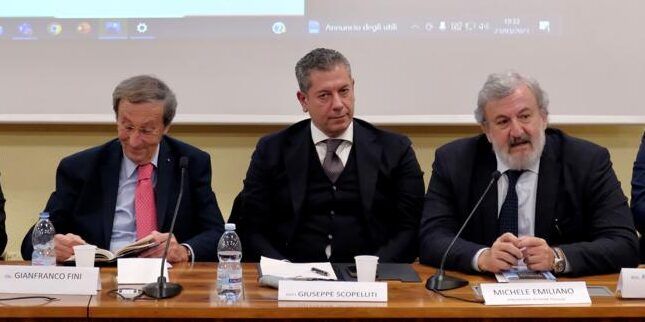 Emiliano supera gli steccati politici: «Commovente il libro di Scopelliti»