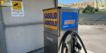 Gasolio agricolo usato illecitamente, frode da oltre 8 milioni: 29 indagati nel Crotonese