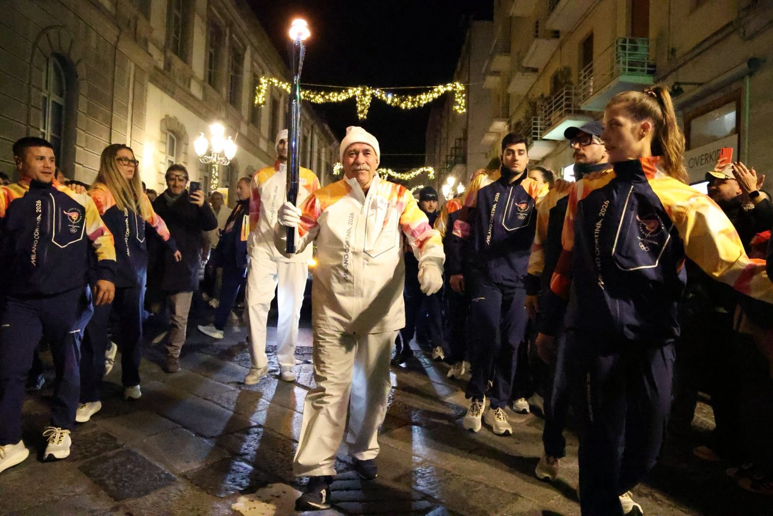 Milano Cortina 2026 dona a Catanzaro la torcia olimpica