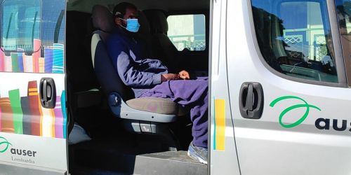 Accolto a Riace Cristian, il clochard preso di mira da tre ragazzi a Bovalino