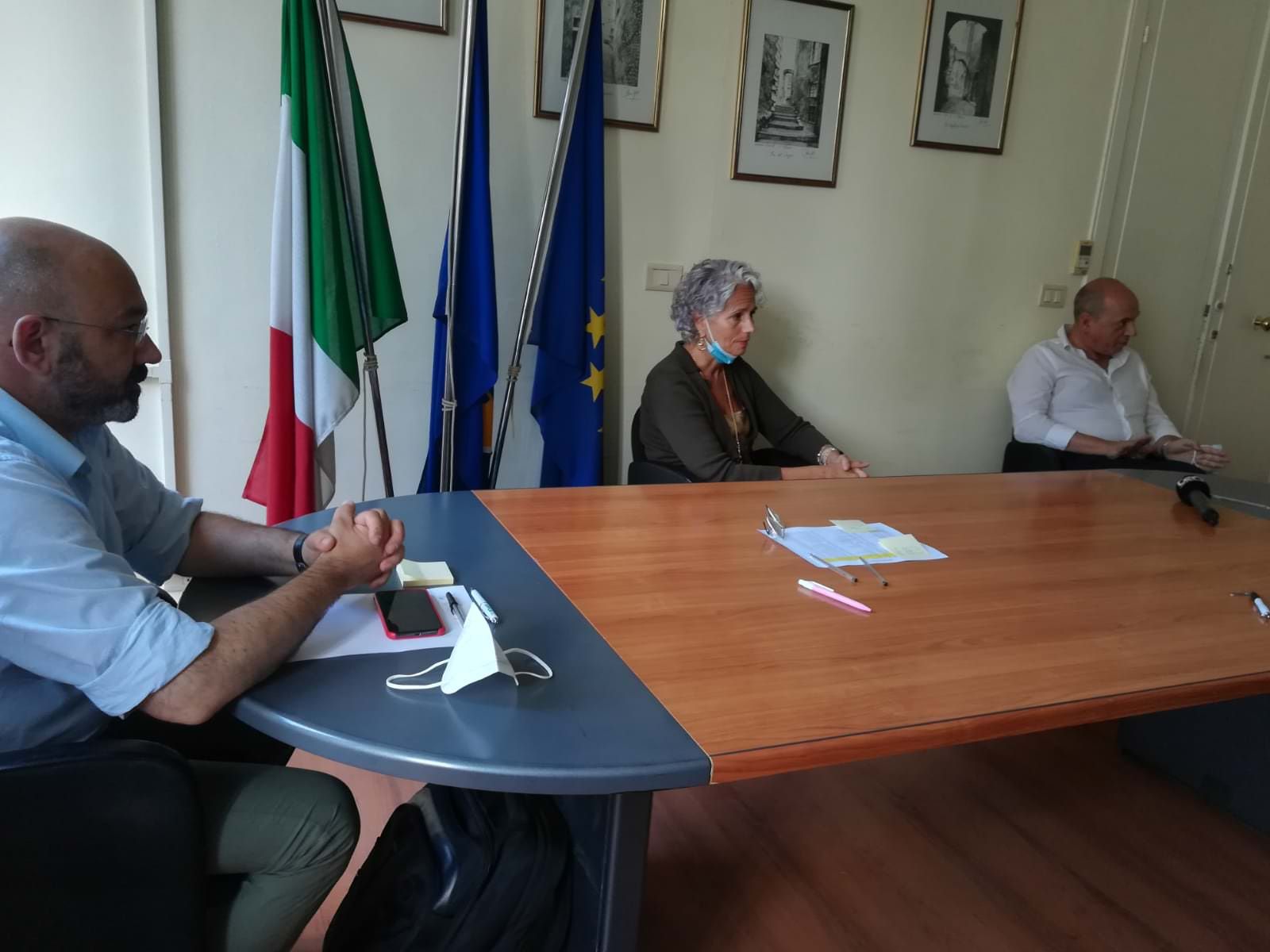 Cosenza, il focolaio Covid «è circoscritto». Si attendono gli esiti di altri tamponi – VIDEO