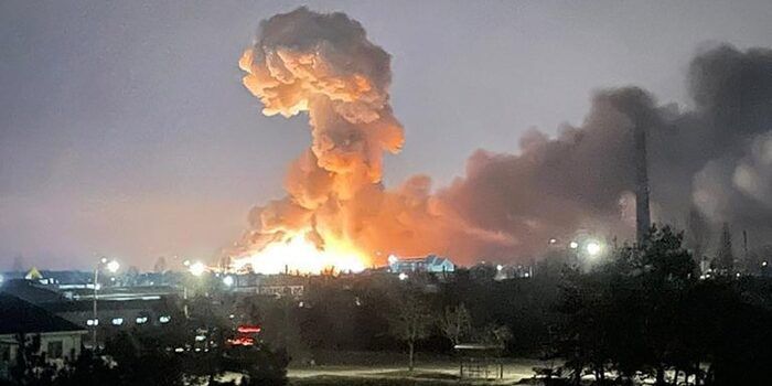 Ucraina, sindacati contro la guerra: «Pronti alla mobilitazione». Anci: «Vessilli di pace nei Comuni»