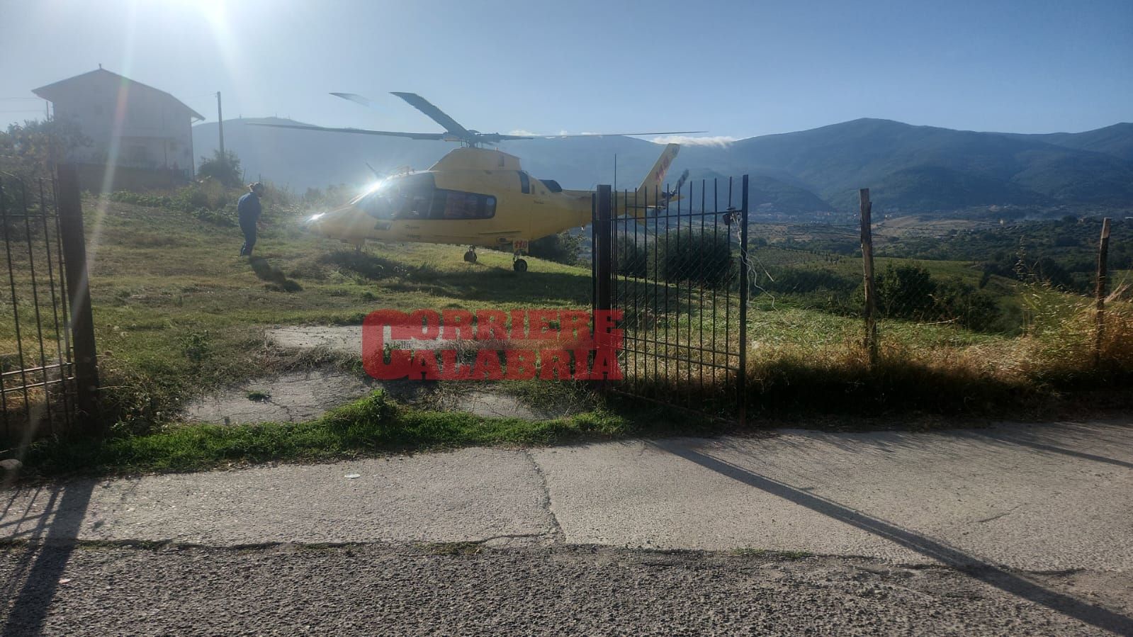 Tragedia a Montalto Uffugo, 76enne muore in un incendio. Indagano i carabinieri