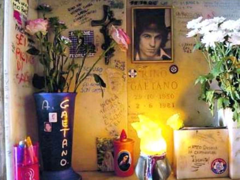 Furto nella tomba di Rino Gaetano