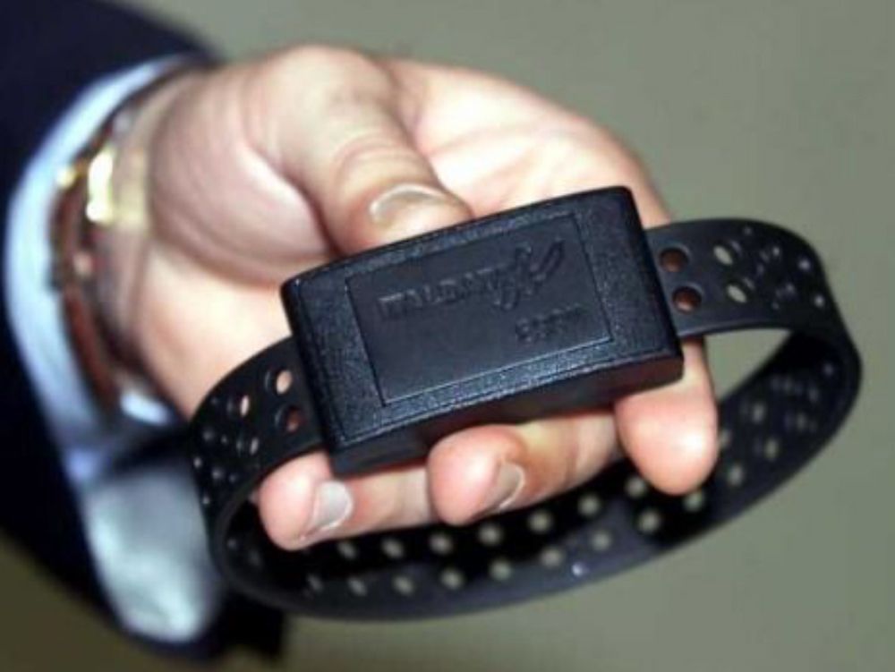 Prima applicazione in Calabria del braccialetto elettronico per un detenuto