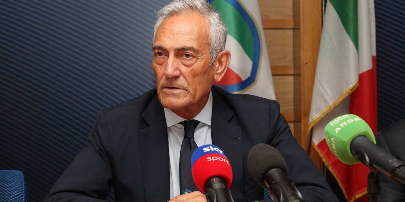 Riforma del calcio: fusione serie B e C. Ecco il progetto della Figc