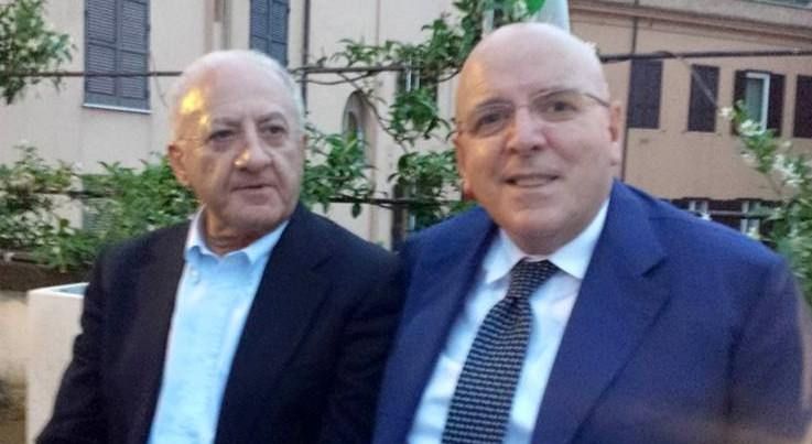 Sanità, il governo tiene in stand by Oliverio e De Luca