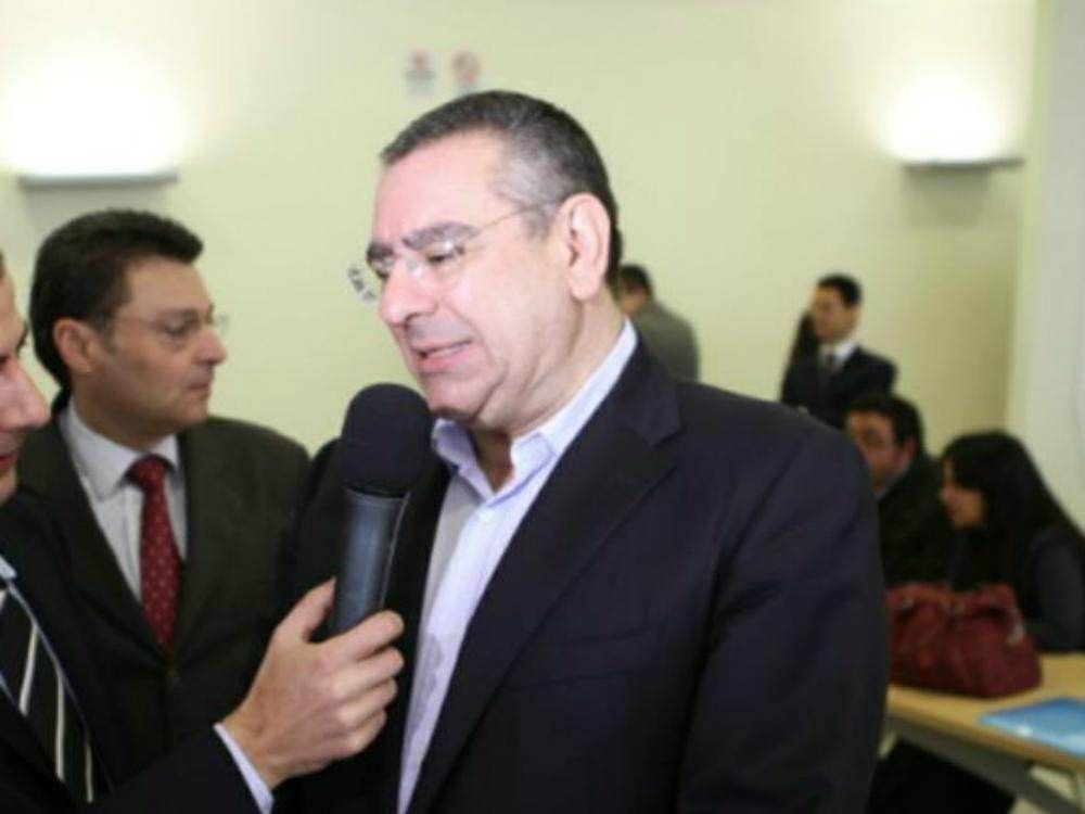 Inizia il processo per il “buco” alla Field