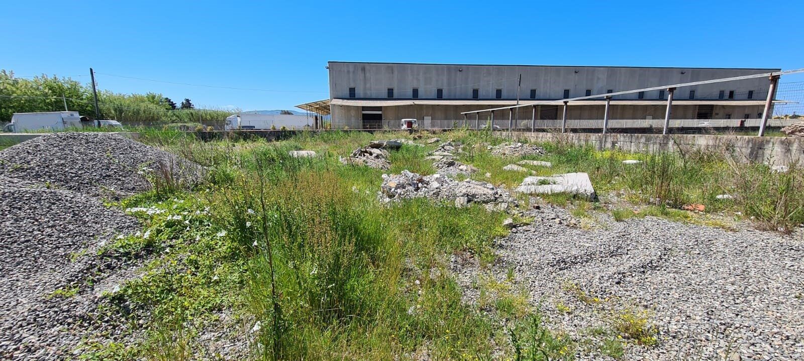 Area industriale di Lamezia: sequestrata discarica abusiva – FOTO