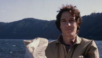 “Ma il cielo è sempre più blu”, su Rai 3 il docufilm su Rino Gaetano