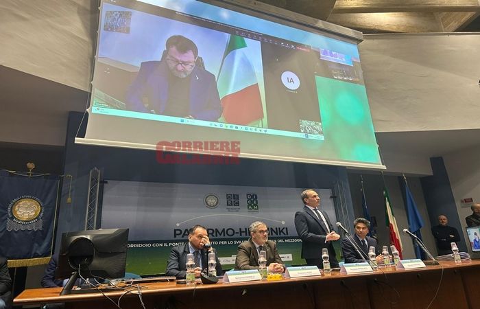 Ponte sullo Stretto, Salvini: «L’apertura dei cantieri nel 2024 sarà un evento mondiale»