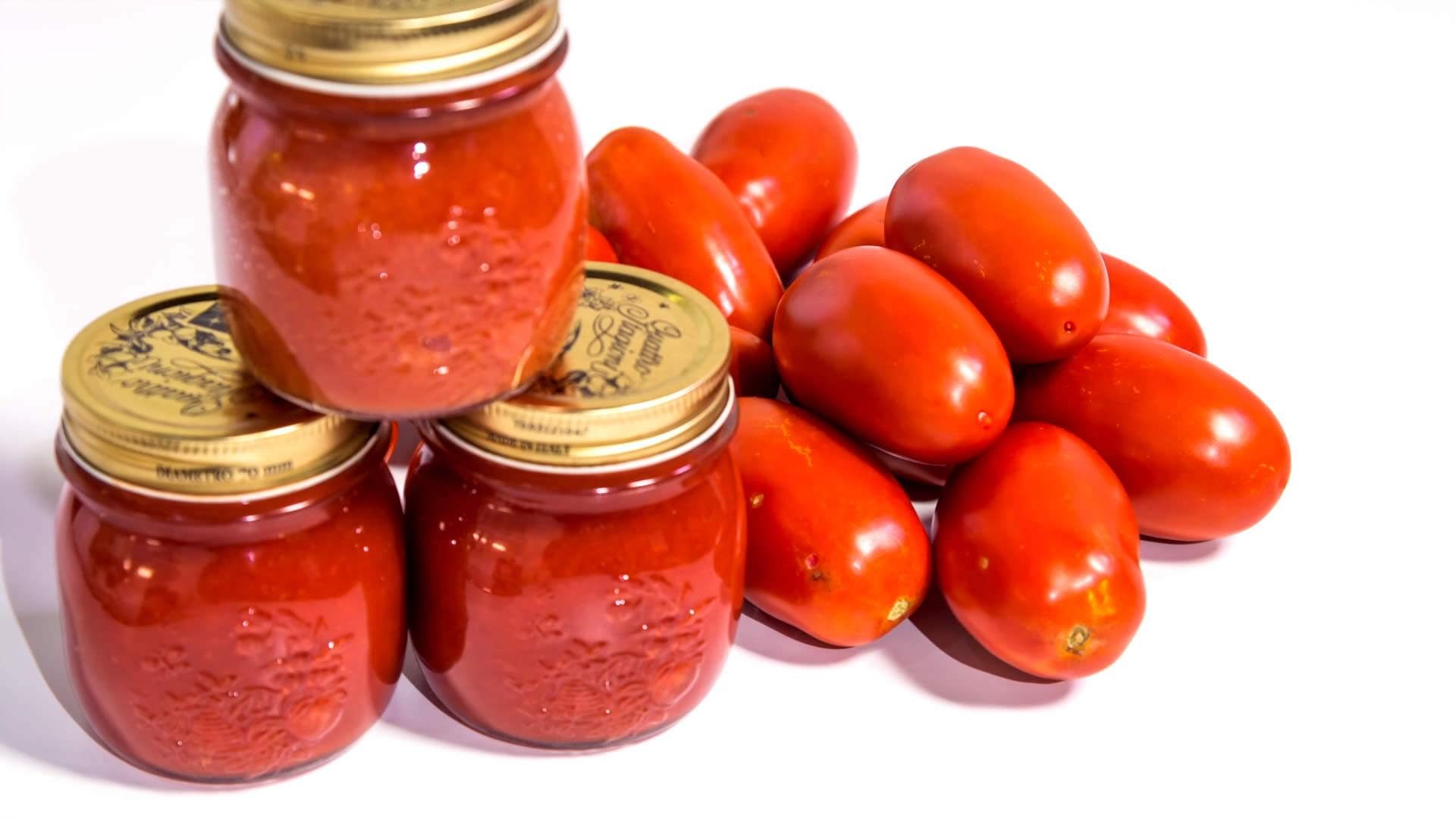 Il Nas sequestra 300mila confezioni di passata pomodoro