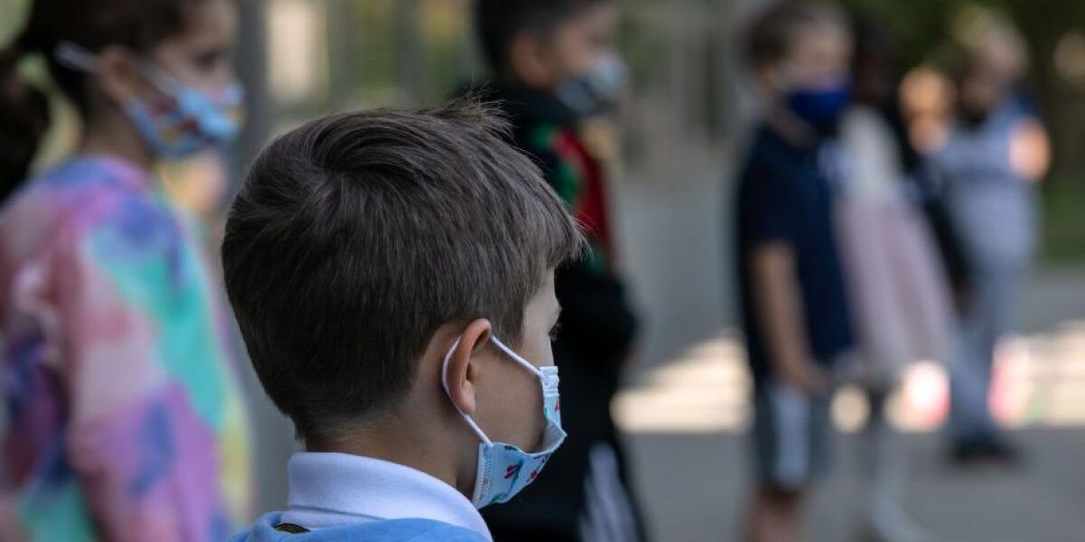 Crotone, preside chiede chiusura dell’istituto Cutuli: «Tanti i contagi che hanno coinvolto 3 plessi»