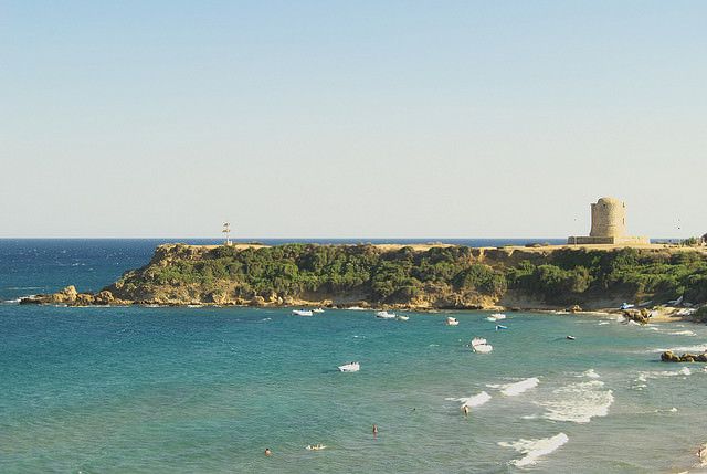 Migranti, almeno in sessanta sbarcano a Isola