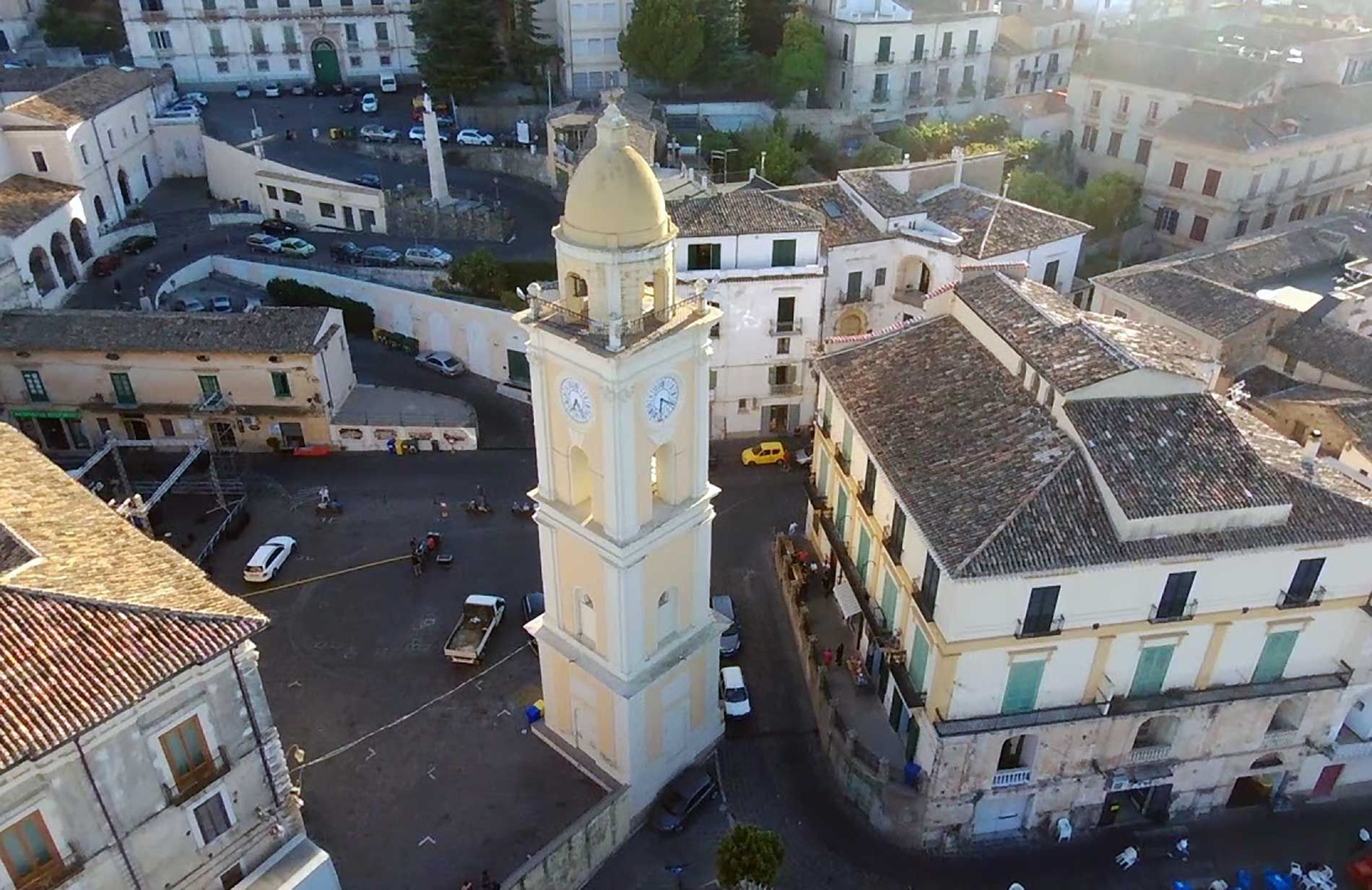 A Corigliano Rossano i vigili urbani "multano" il Comune