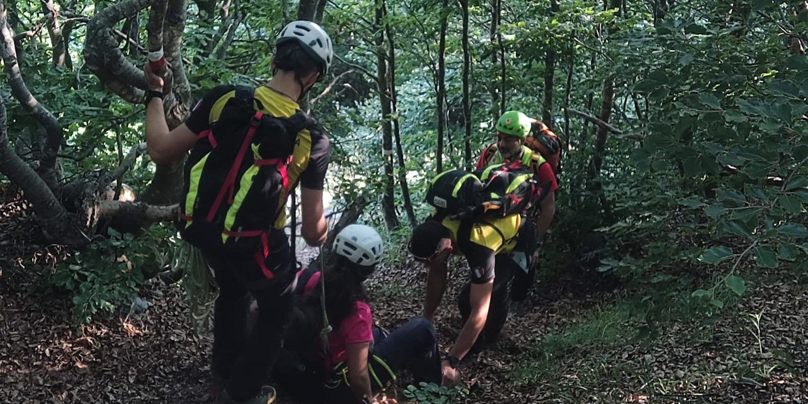 Escursionisti recuperati nel Cosentino dal Soccorso alpino e speleologico