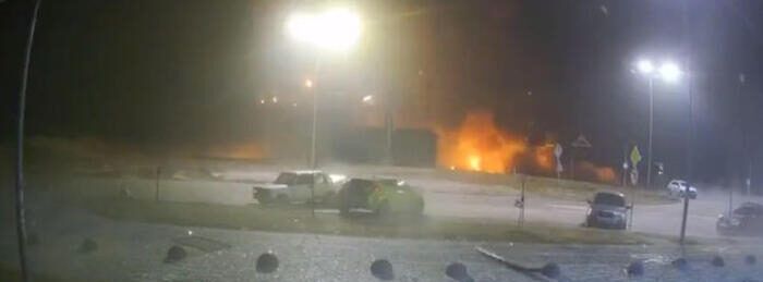 Kiev, bombardato un centro commerciale. Ucraina respinge l'”ultimatum”