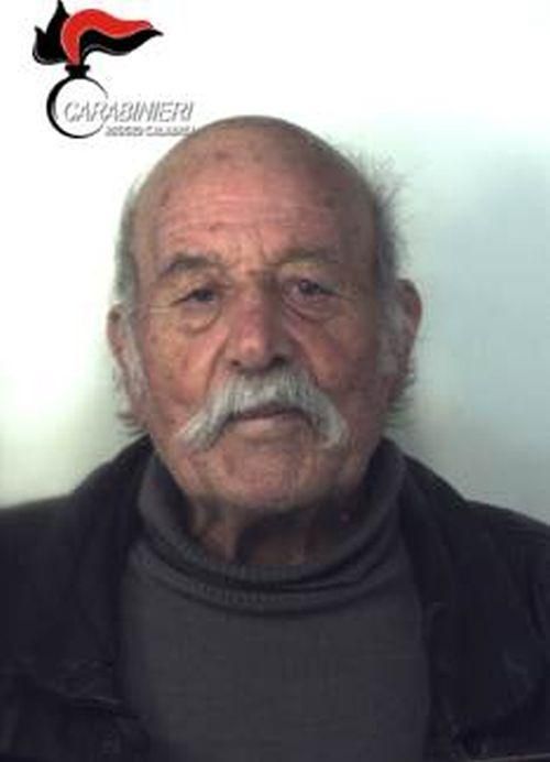 Reggio, arsenale ritrovato in casa di un anziano