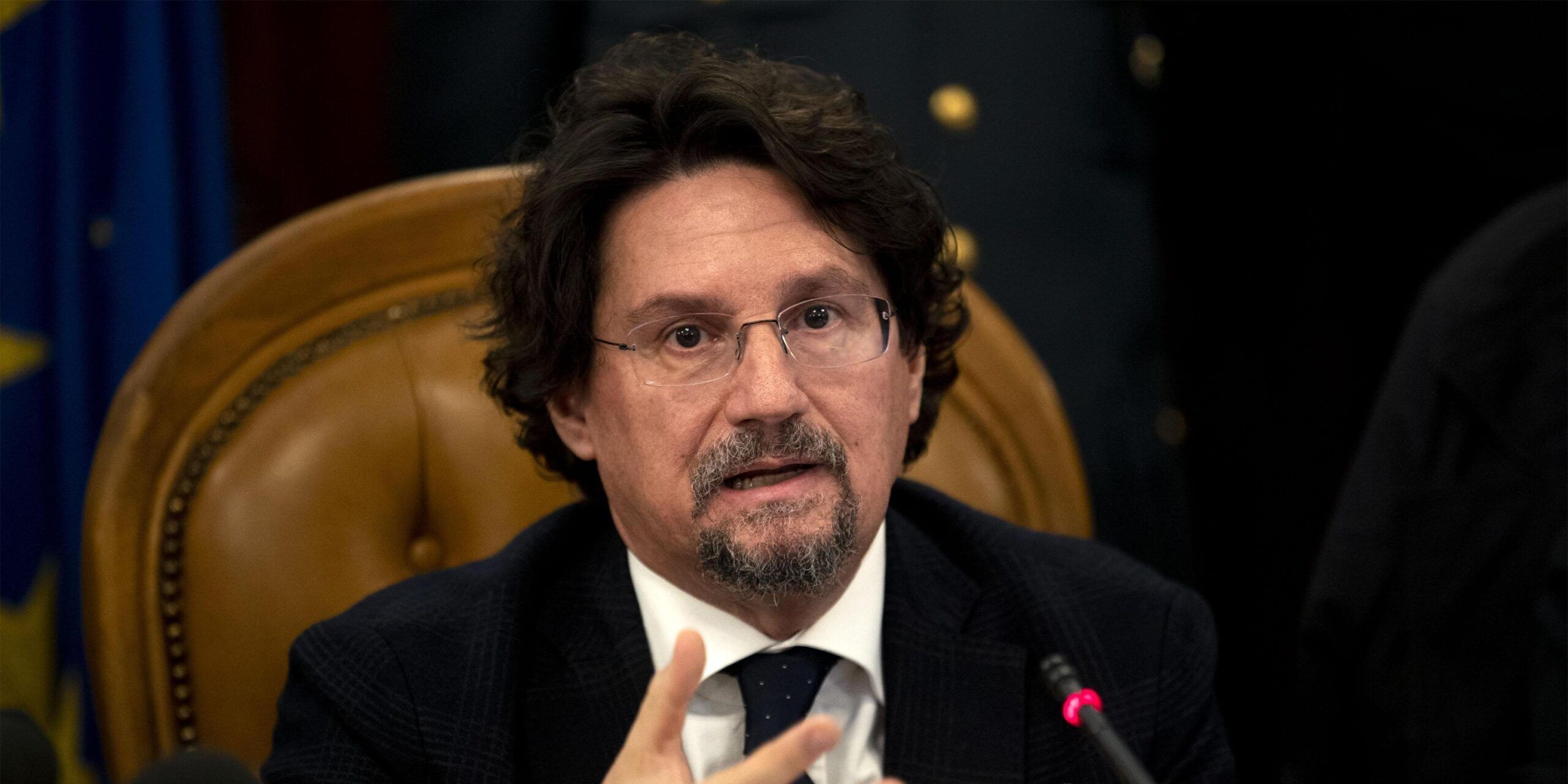 «Il piano scissionista dei Molinetti dietro il tentato omicidio dell’uomo dei “De Stefano-Tegano”»