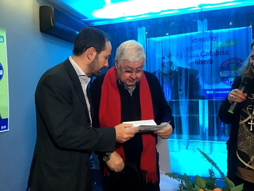 «Più spazio per i giovani laureati». Guerriero porta a Callipo la lettera del "don Francesco Caporale"