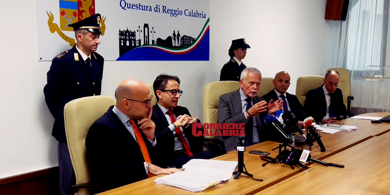 Corruzione al Comune di Reggio, Borrelli: «Intercettazioni dolorose, emersa una cultura del pagamento»