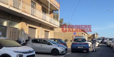 Tragedia di Catanzaro, l’esito dell’autopsia: caduta simultanea delle vittime dal balcone