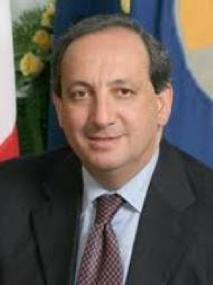 Dima: nuovi ospedali, riattivare le procedure