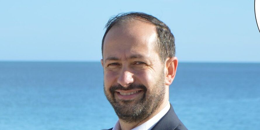 «Il Pd ha esaurito la sua spinta, facciamo le primarie»