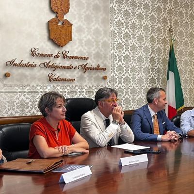 La Pitta catanzarese guarda al futuro: istituzioni, imprese e associazioni unite nel segno della De.Co.