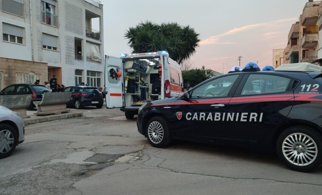 Femminicidio nel Salento, donna uccisa a coltellate dal marito
