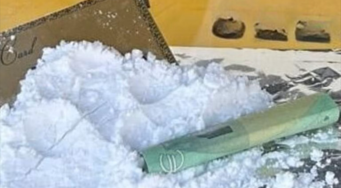 Kit per sniffare cocaina in un negozio del Catanzarese, i sindacati: «Provocazione ‘ndranghetista»