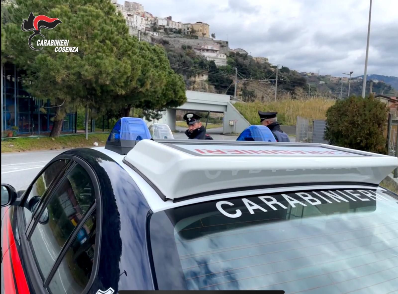 Atto intimidatorio a Cetraro, colpi contro il Cas Parco degli aranci