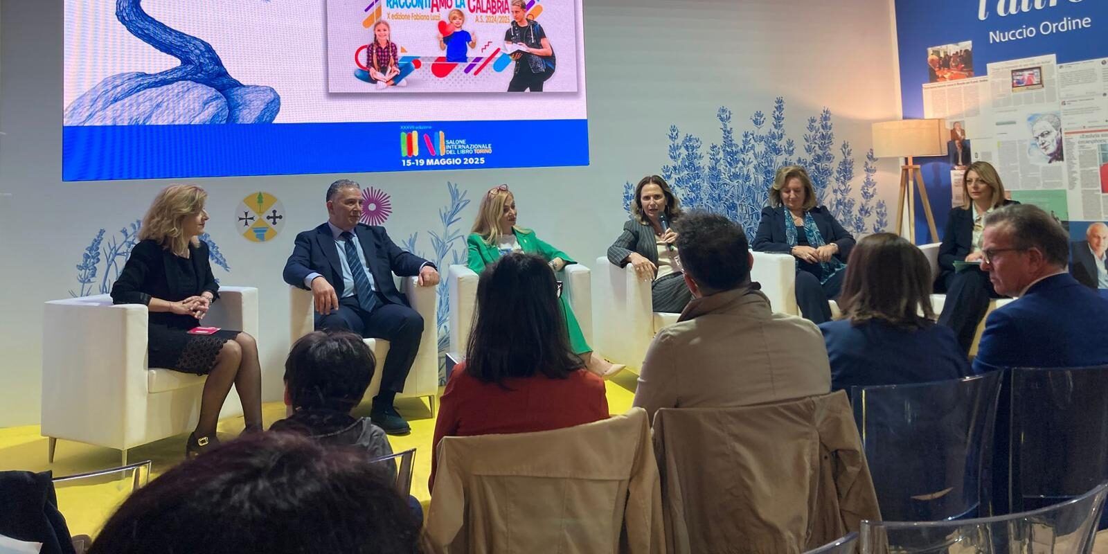 Salone del Libro, Capponi: «Nel nostro stand hanno tutti diritto di parola»