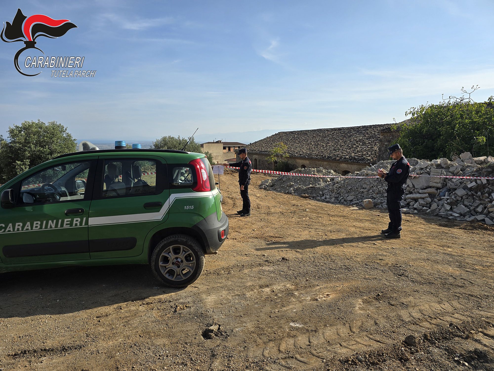 Francavilla Marittima, sequestrata un’area del Parco trasformata in discarica