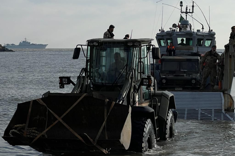 Alluvione in Libia, arrivata la nave con gli aiuti (anche) calabresi