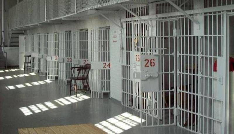 Carcere di Rossano, terrorista aggredisce 5 agenti