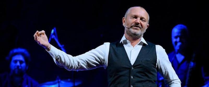 Il comico Pucci rinuncia a Sanremo e scoppia la polemica