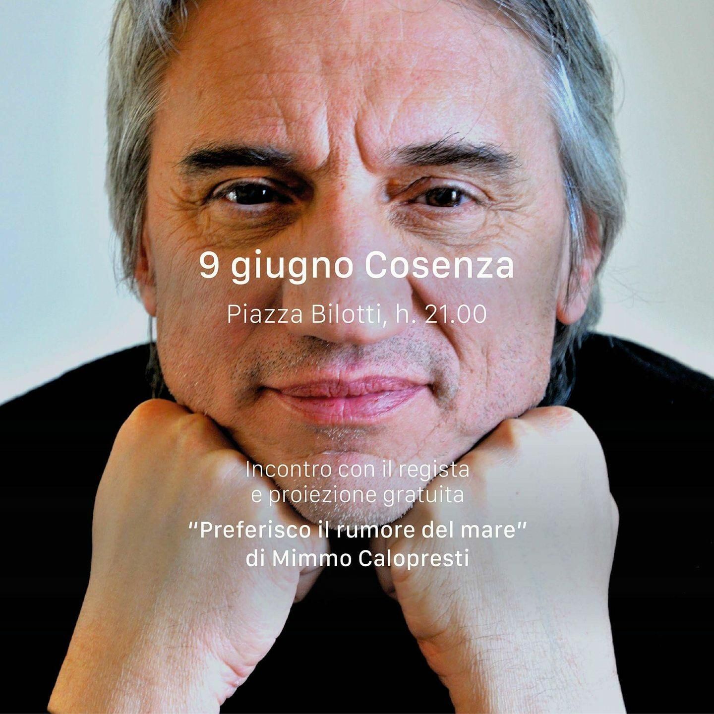 Calopresti a Cosenza, piazza Bilotti diventa un cinema