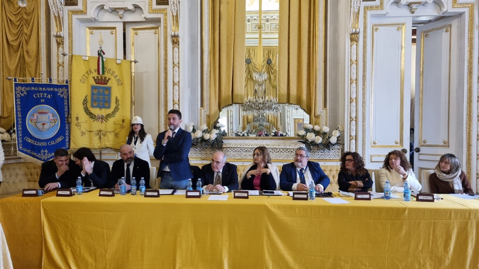 Corigliano Rossano, il consiglio comunale approva lo statuto della città