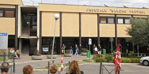 Detenuto legato alla 'ndrangheta tenta la fuga dall'ospedale "Pertini" di Roma