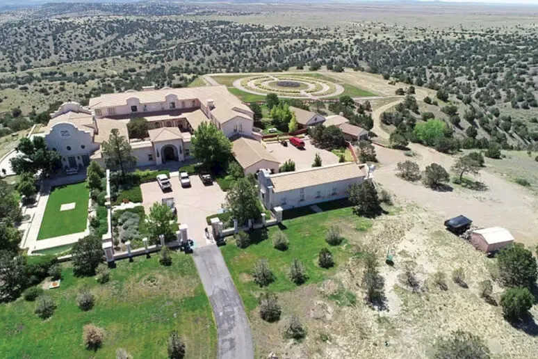 Si allarga l’inchiesta sul ranch di Epstein