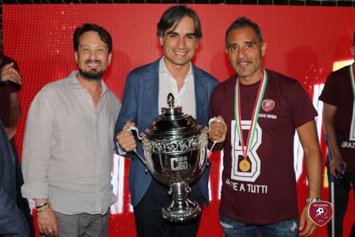 Reggina, al presidente Gallo la cittadinanza onoraria di Reggio Calabria. E sabato arriva Menez