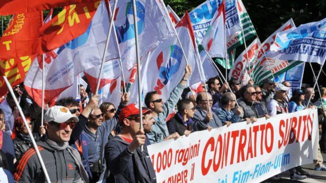 Fase 3, i sindacati metalmeccanici: «Ancora nessuna risposta dalla Regione»