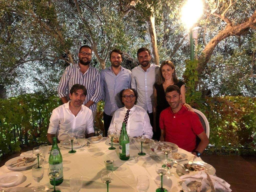 Cena "di famiglia" rossoblù. A Cosenza torna il sereno