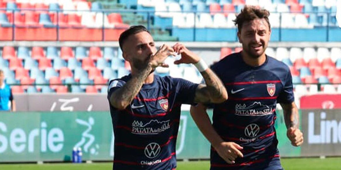 Doppio “Squalo” e Marras, il Cosenza piega il Lecco al “Marulla”