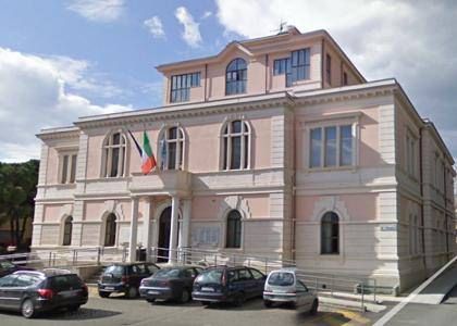 Siderno, altri tre mesi di lavoro per la commissione d’accesso